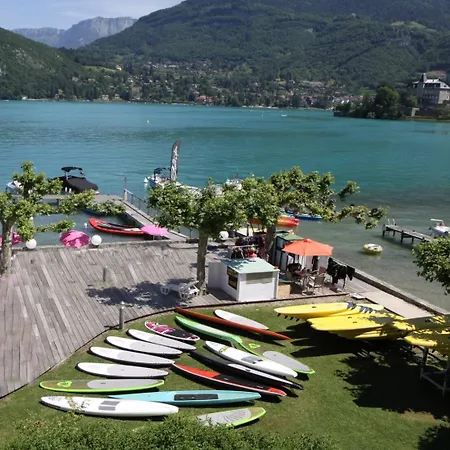 L'ecrin De La Baie, Duplex Les Pieds Dans L'eau Avec Parking&plage Privée * Duingt